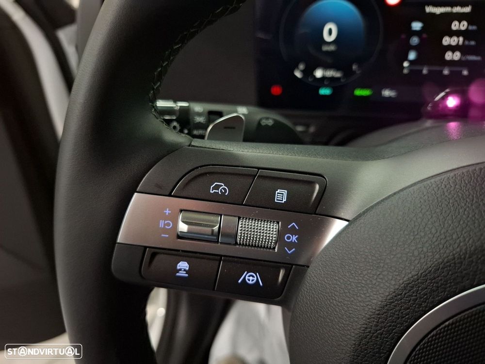 Hyundai Kauai 1.6 GDi HEV Premium - 16