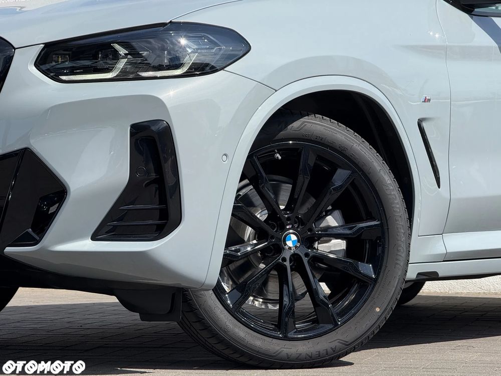 BMW X4 - 10