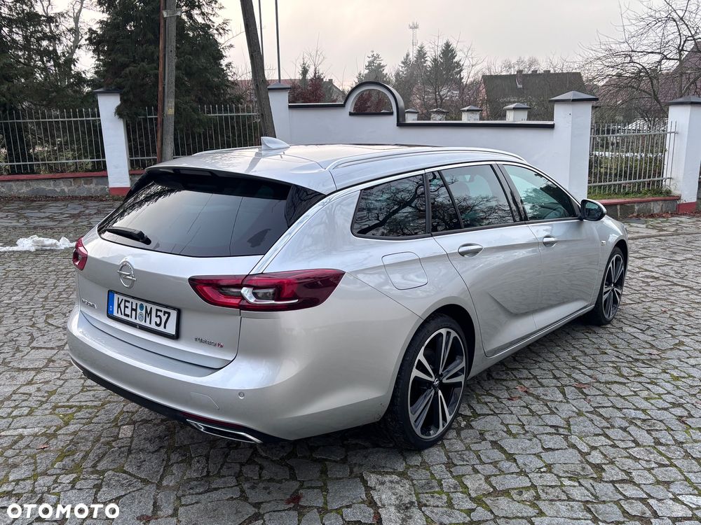 Opel Insignia 2.0 BiTurbo D 4x4 Automatik Ultimate Exclusive - 4