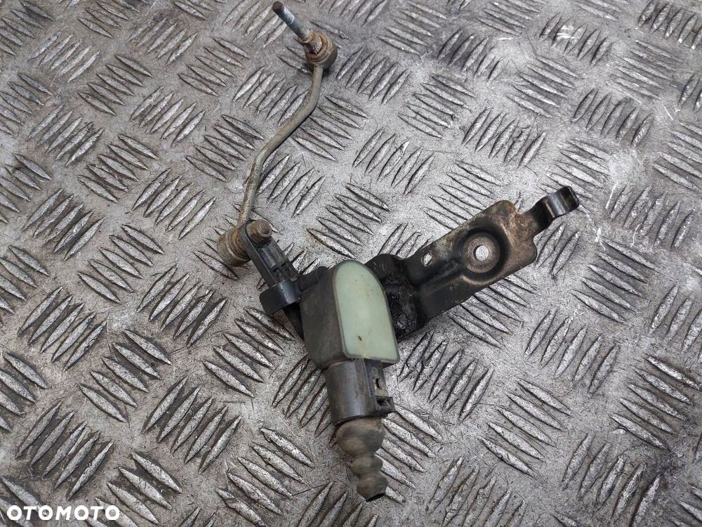 CZUJNIK POZIOMOWANIA ŚWIATEŁ XENON PRZÓD NA MIEJSCU AUDI A6 C6 1T0907503 - 1