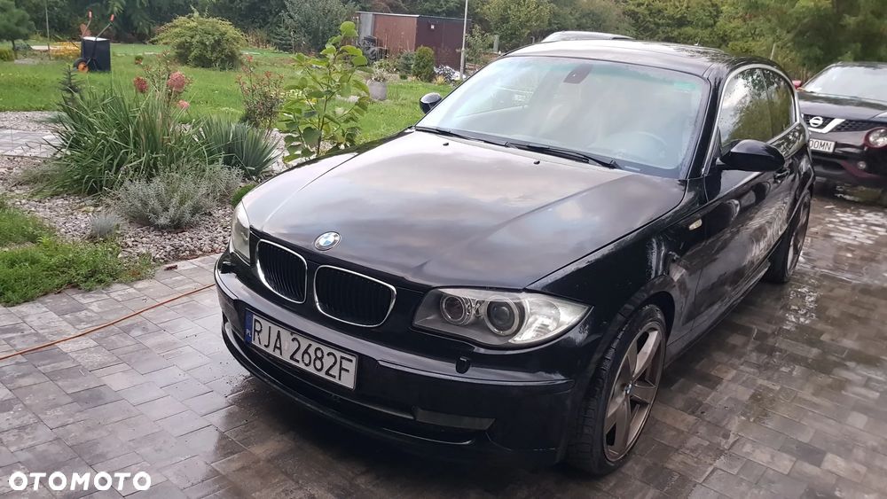 BMW Seria 1 123d - 3