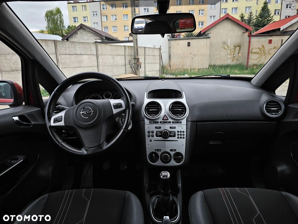 Opel Corsa 1.4 16V 150 Jahre - 8