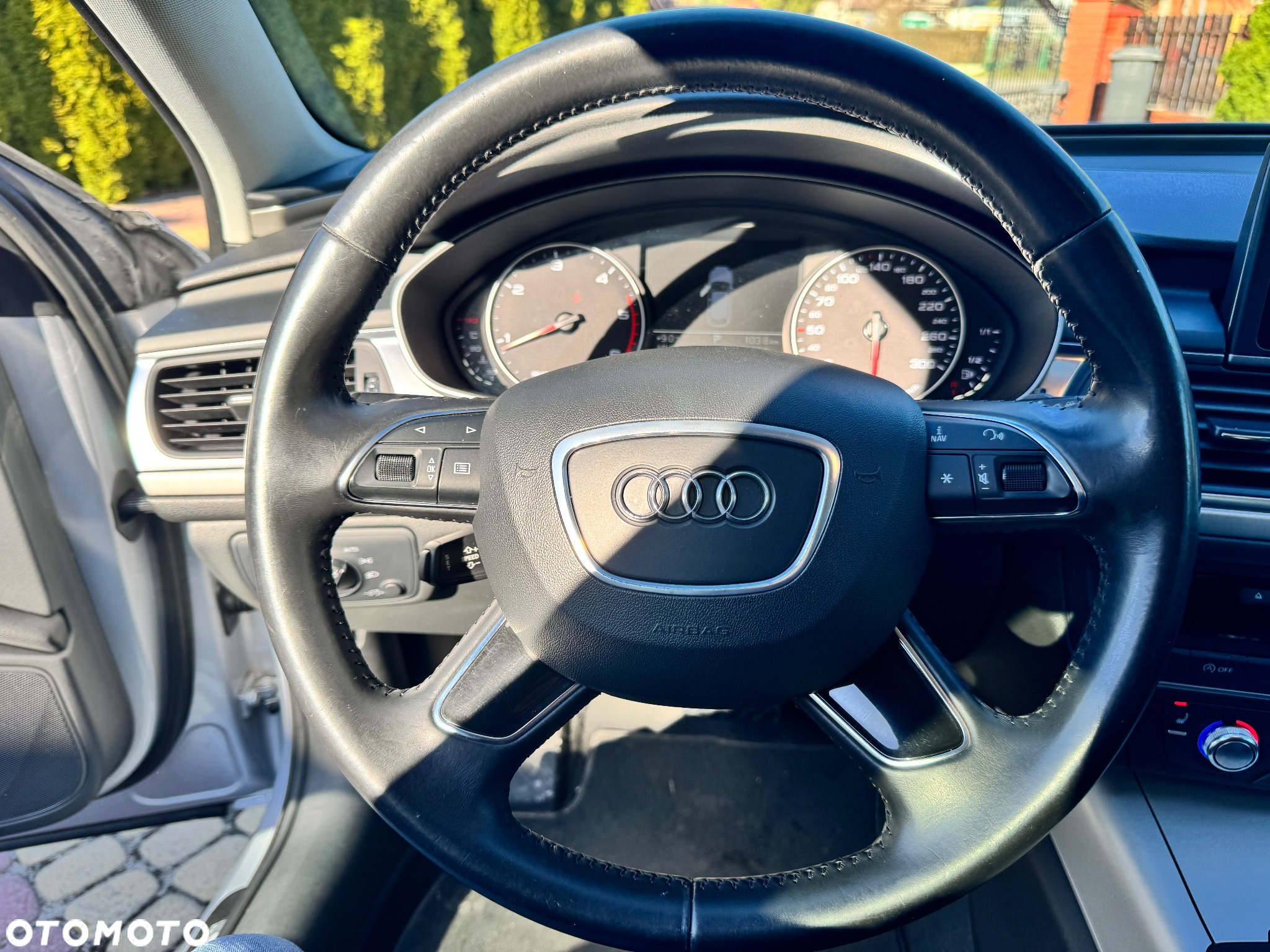 Audi A6 2.0 TDI ultra S tronic - 24