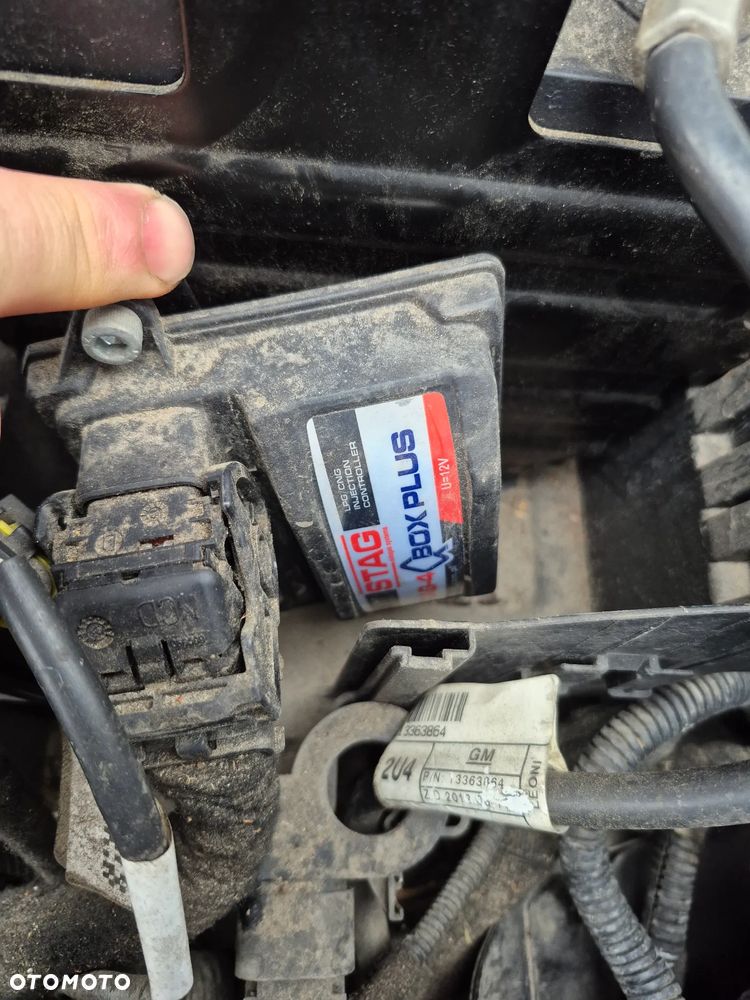 Opel Astra 1.6 Active - 29