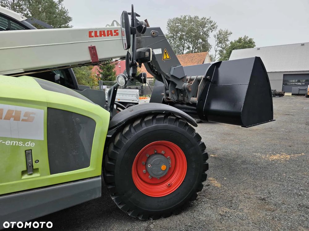 Claas Scorpion 7044 - 25