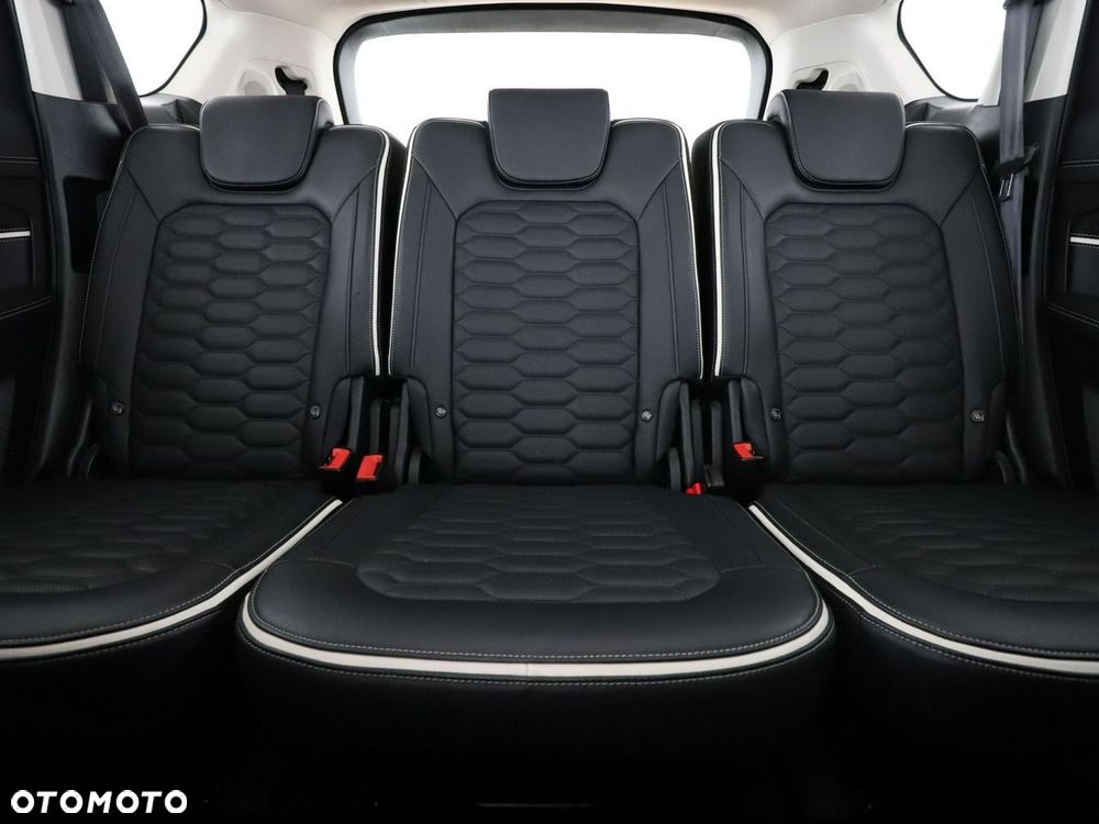 Ford S-Max - 19