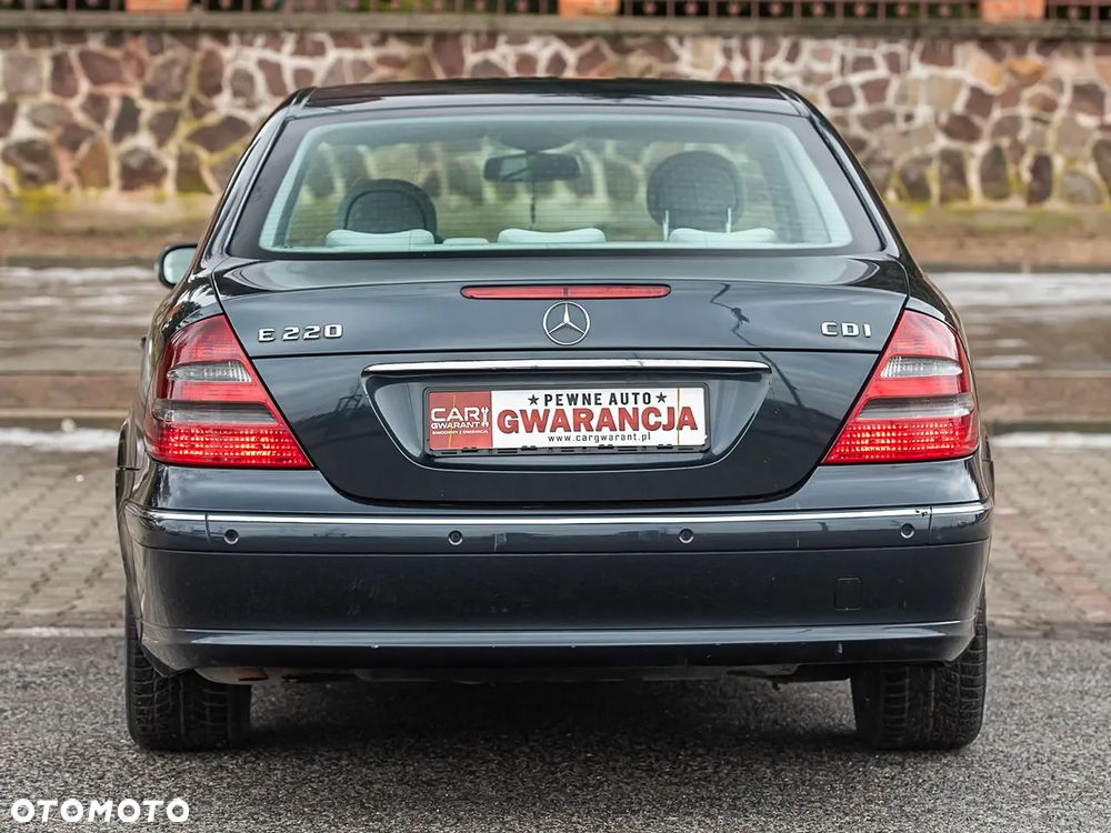 Mercedes-Benz Klasa E 200 CDI Elegance - 6