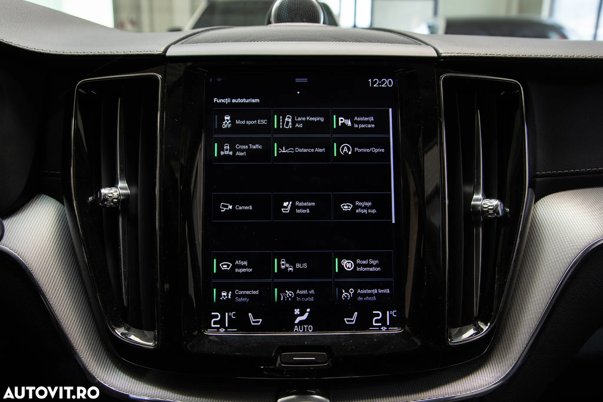 Volvo XC 60 T6 AWD Geartronic Inscription - 19