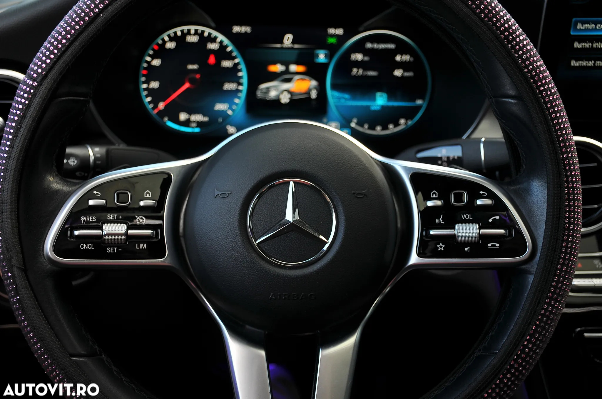 Mercedes-Benz GLC Coupe 220 d 4Matic 9G-TRONIC - 32