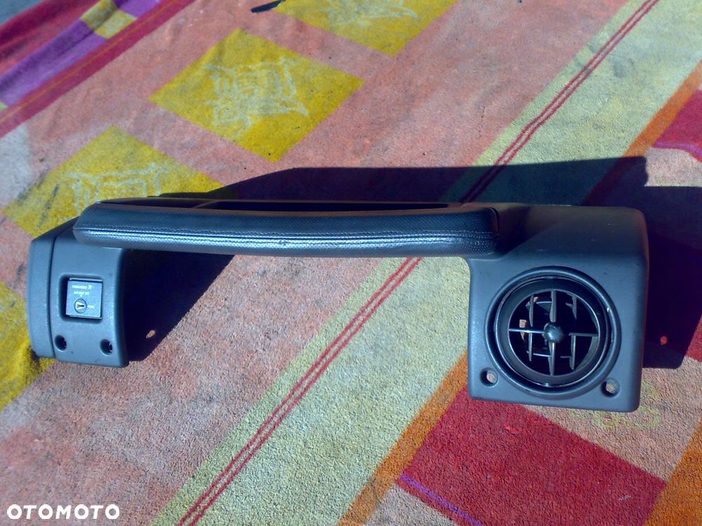 hummer h2 2006r. panel ramka rączka uchwyt prawy nawiewu nawiew konsola - 1
