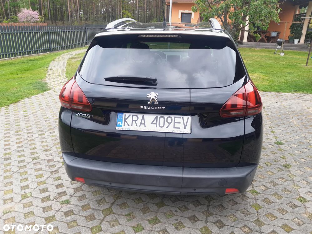 Peugeot 2008 1.2 Pure Tech Style - 2