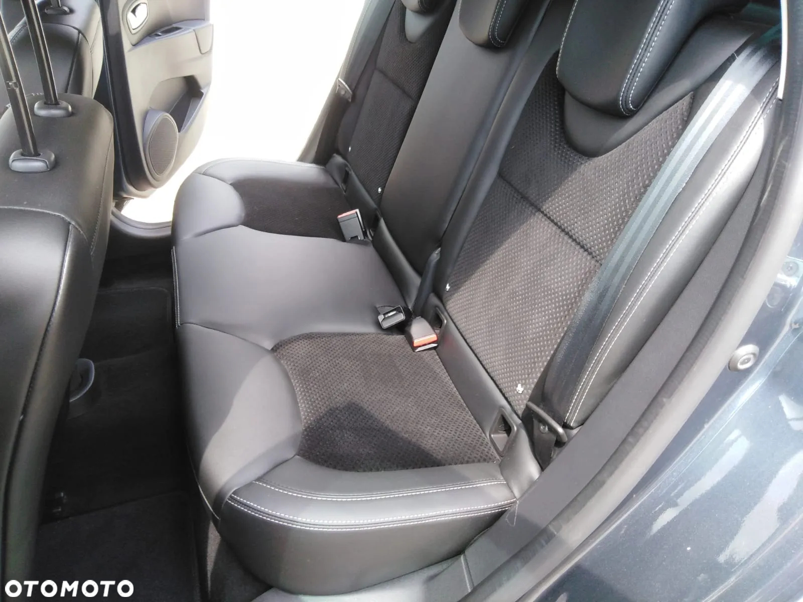 Renault Clio - 16