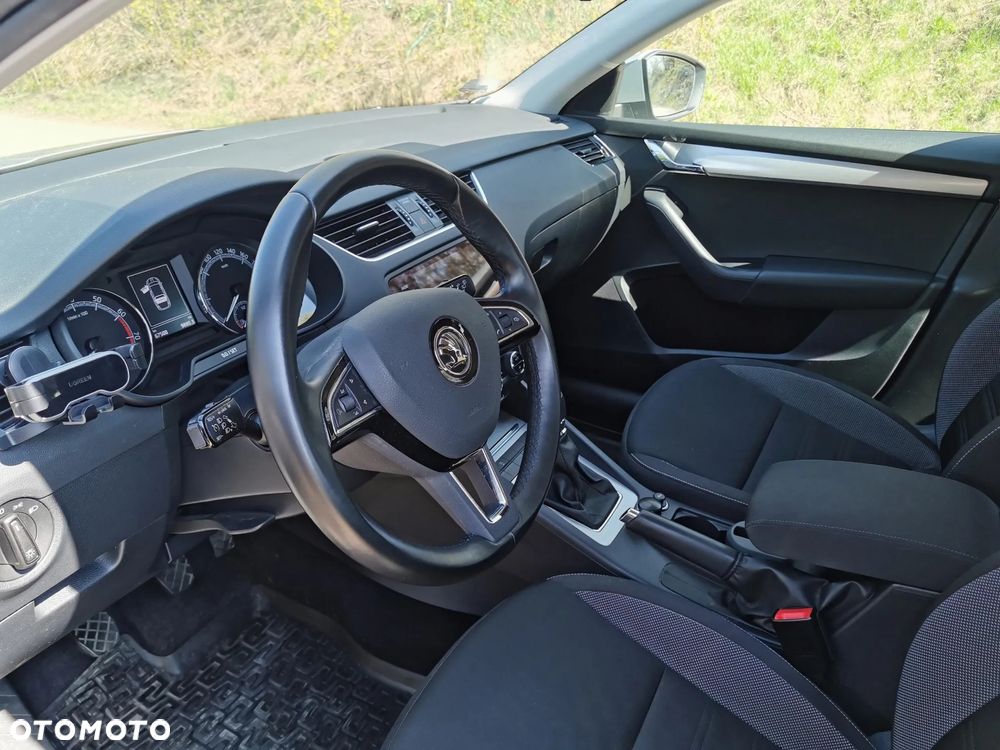 Skoda Octavia 1.4 TSI Ambition - 13