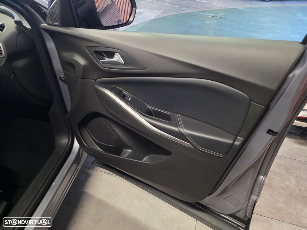 Opel Grandland - 30
