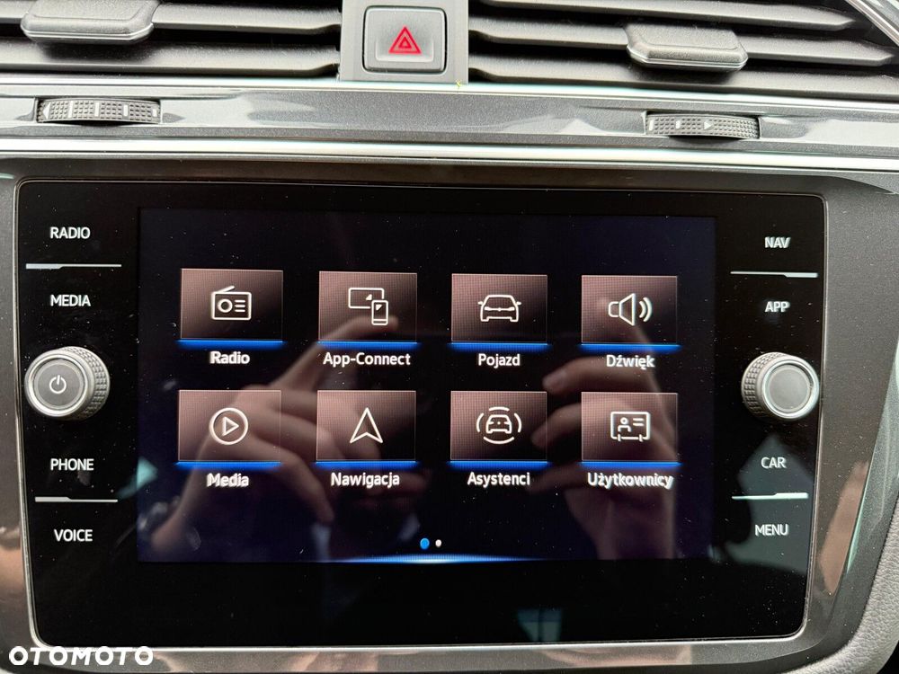 Volkswagen Tiguan 2.0 TDI SCR Elegance DSG - 17
