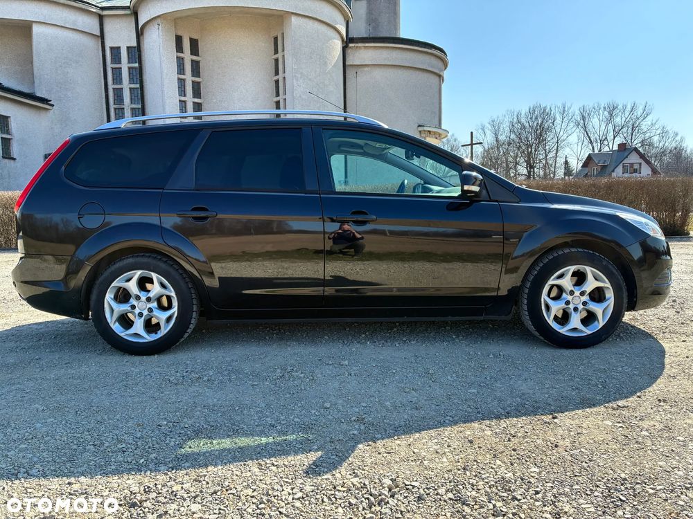 Ford Focus - 10