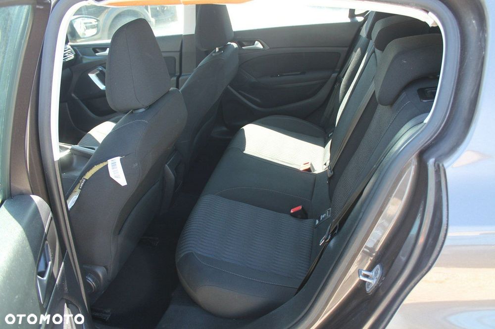 Peugeot 308 - 10