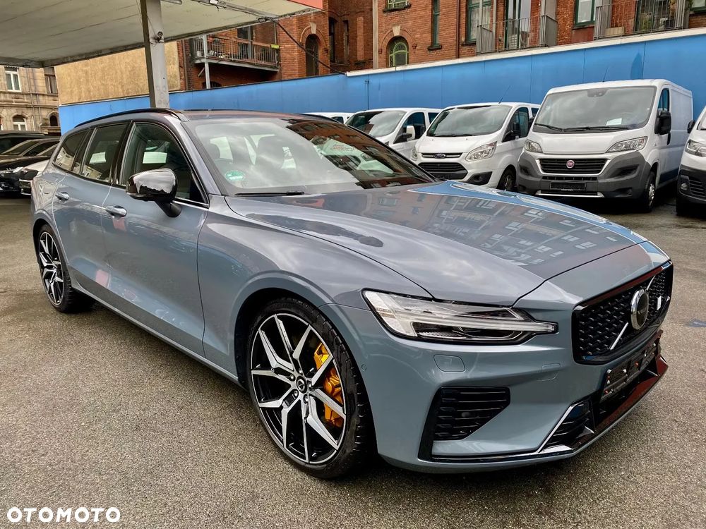 Volvo V60 T8 AWD Plug-In Hybrid Polestar Engineered R-Design - 3