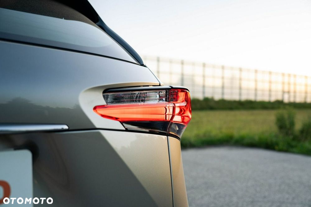 Lexus NX 200t Elite AWD - 16