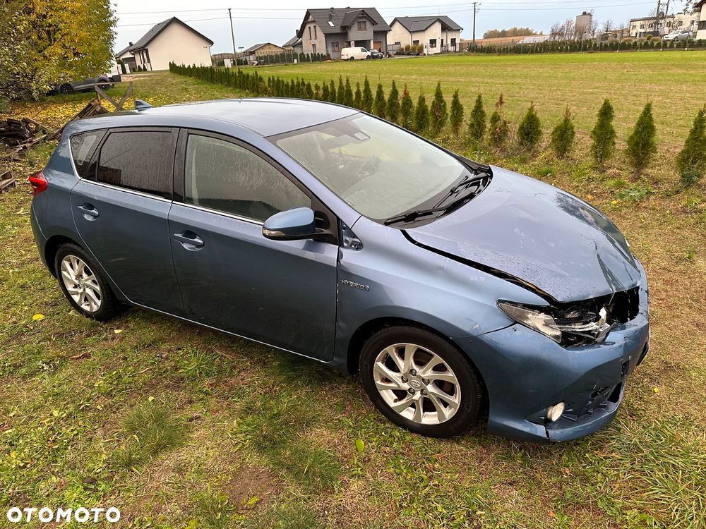 Toyota Auris 1.8 VVT-i Hybrid Automatik Design Edition - 30