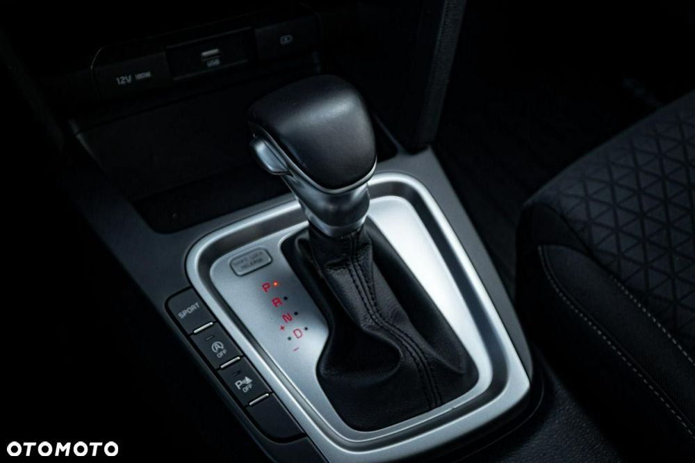 Kia XCeed - 34