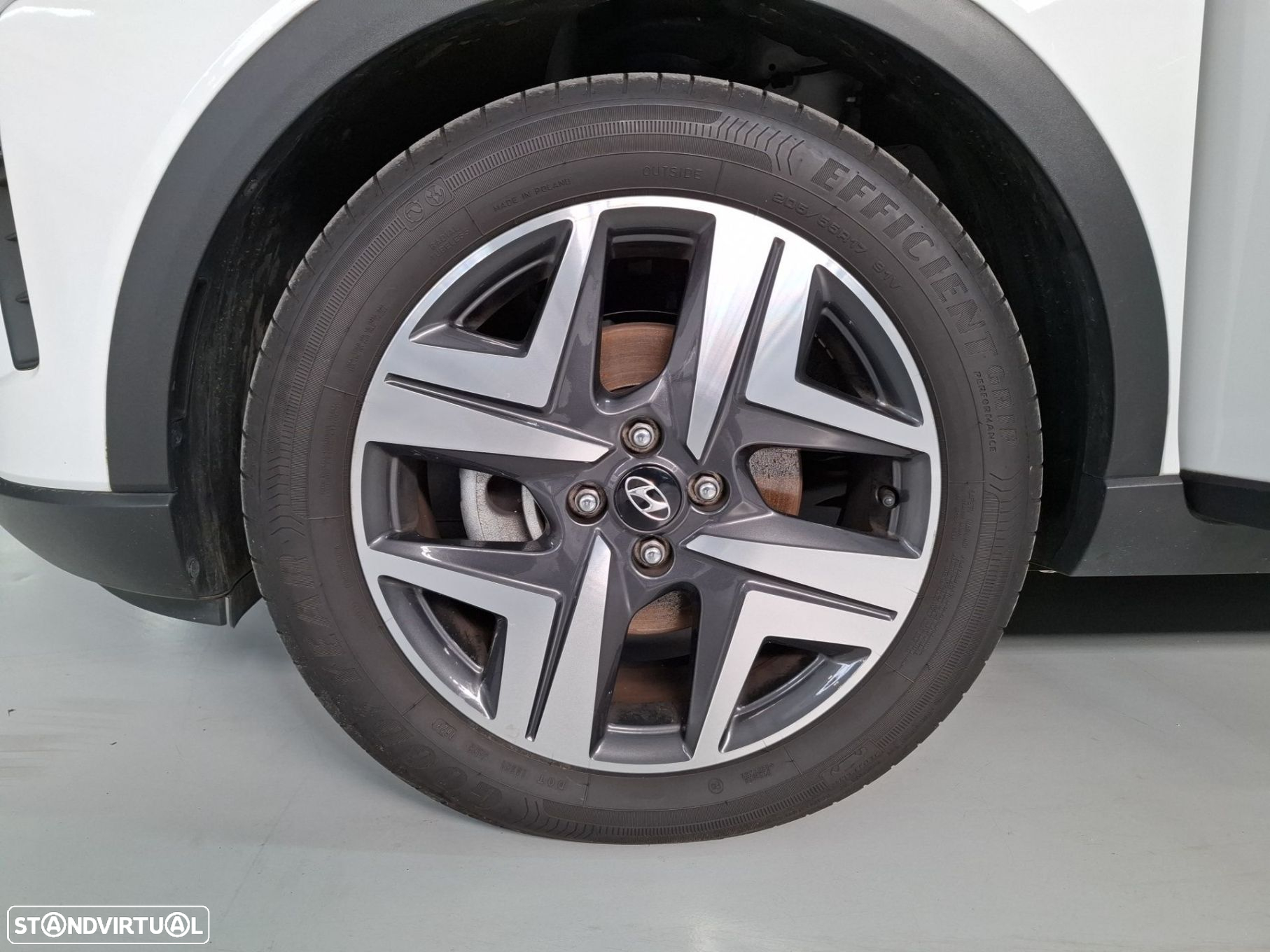 Hyundai Bayon 1.0 T-GDI Premium TT - 24