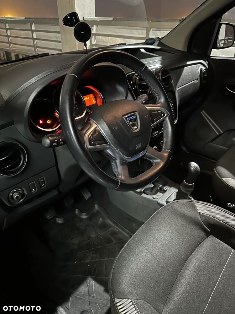 Dacia Dokker 1.6 SCe Stepway - 19