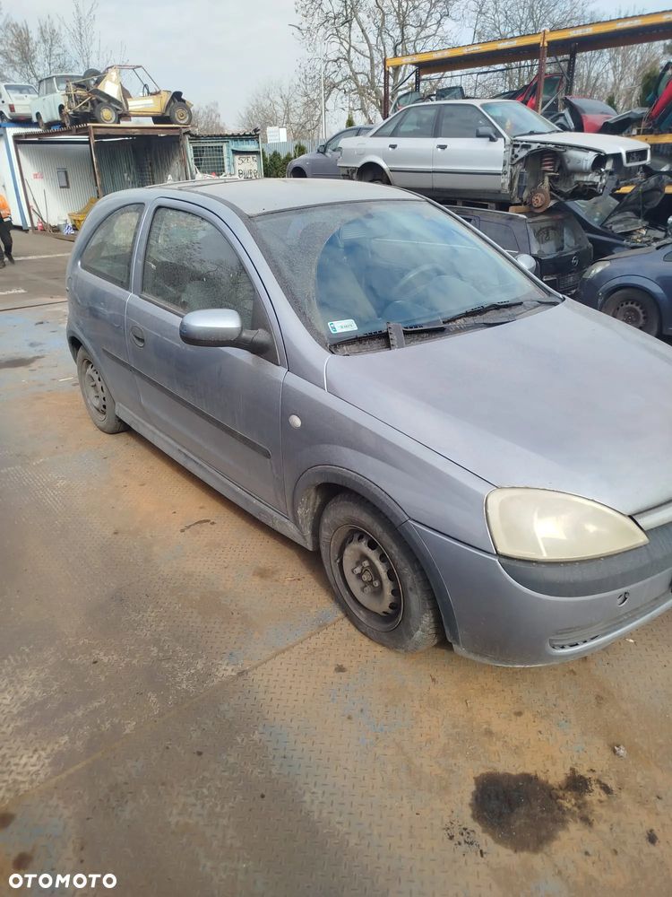 Opel Corsa C na części - 2