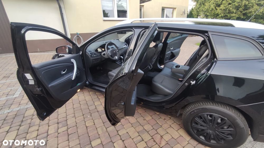 Renault Megane 1.5 dCi Dynamique EDC - 9