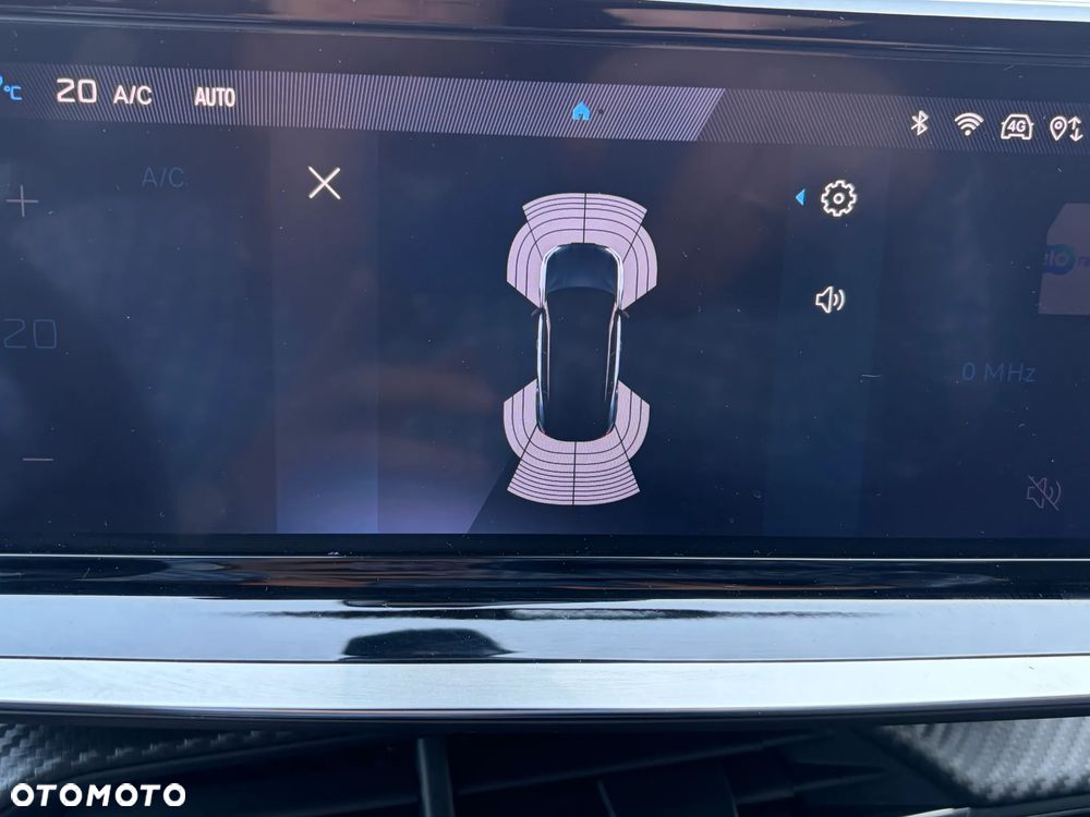 Peugeot 2008 PureTech 100 Allure S&S BVM6 - 15