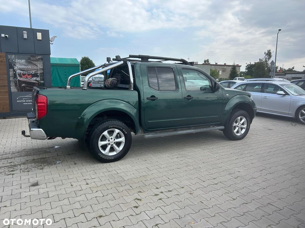 Nissan Navara 2.5 D SE - 4