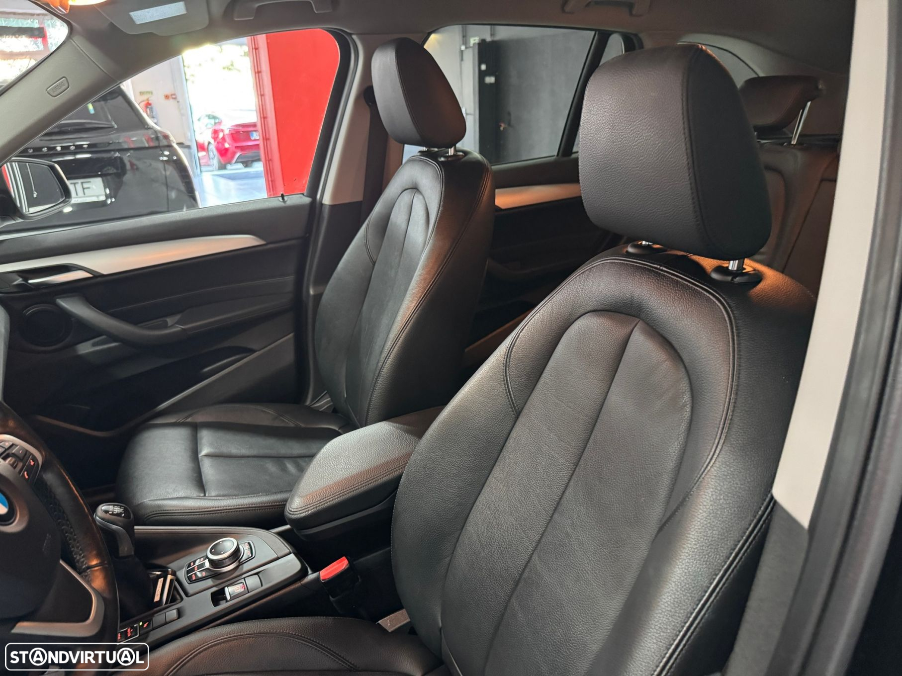 BMW X1 16 d sDrive Advantage - 27