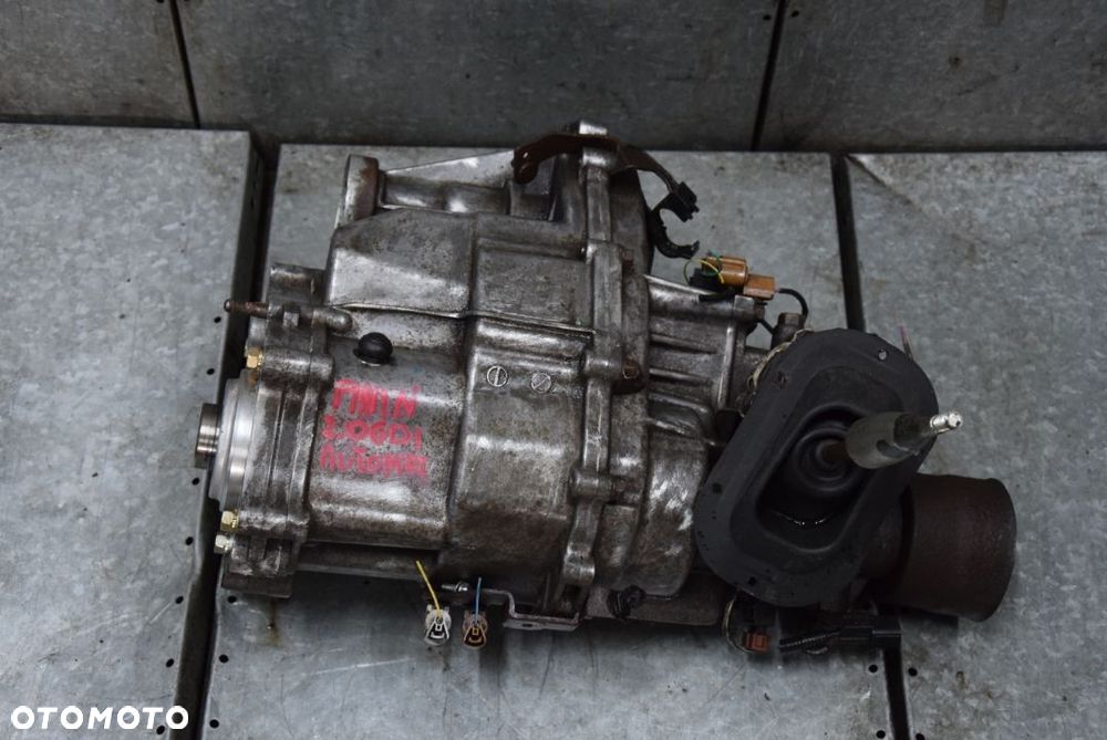 MITSUBISHI PAJERO PININ 2.0 GDI REDUKTOR AUTOMAT - 1