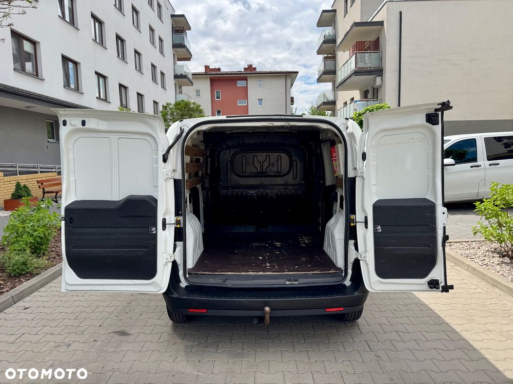 Opel Combo - 8