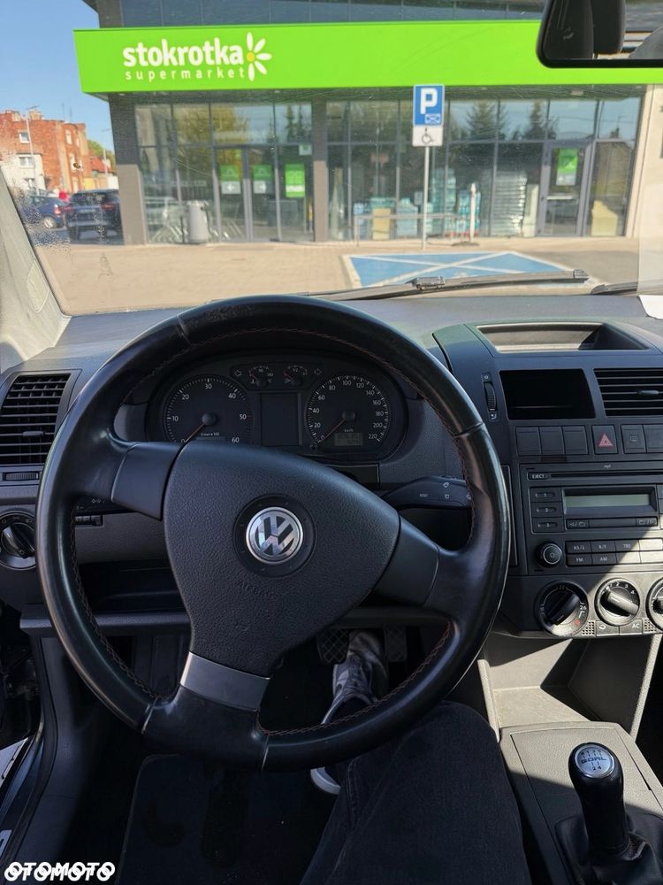 Volkswagen Polo 1.4 TDI Comfortline - 5