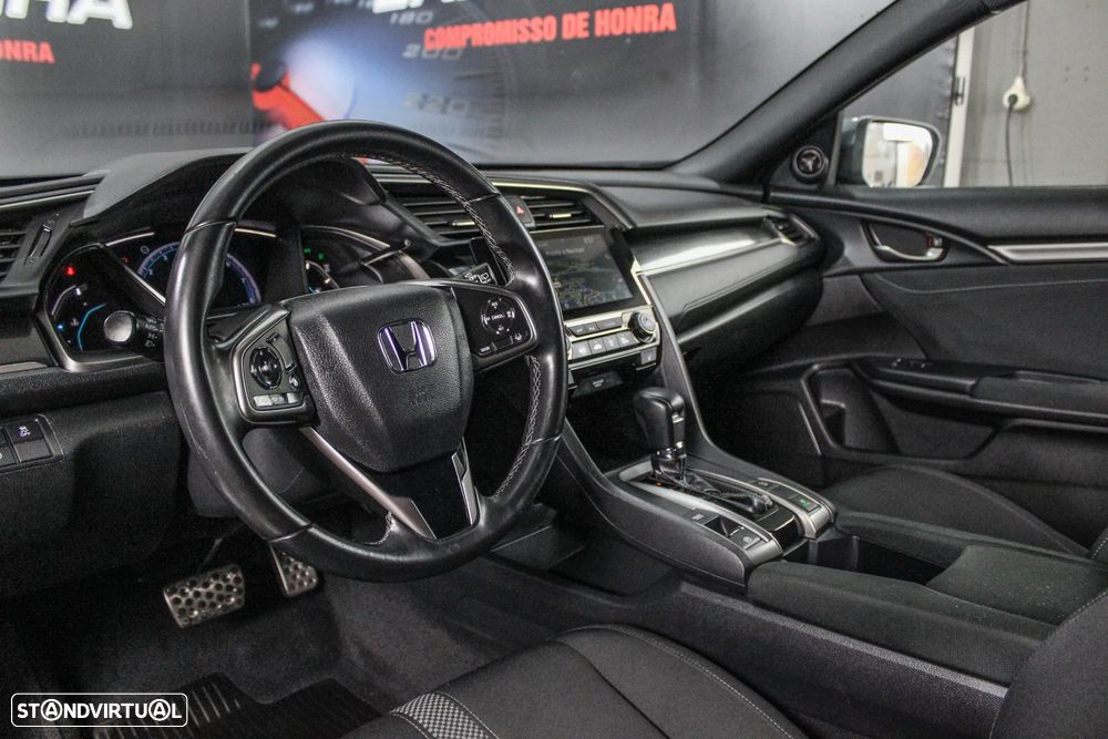 Honda Civic 1.0 i-VTEC Elegance Navi CVT - 14