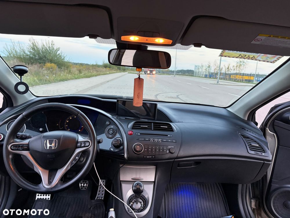Honda Civic 1.8 Sport - 2