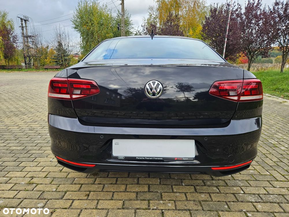 Volkswagen Passat 1.5 TSI EVO Business - 8