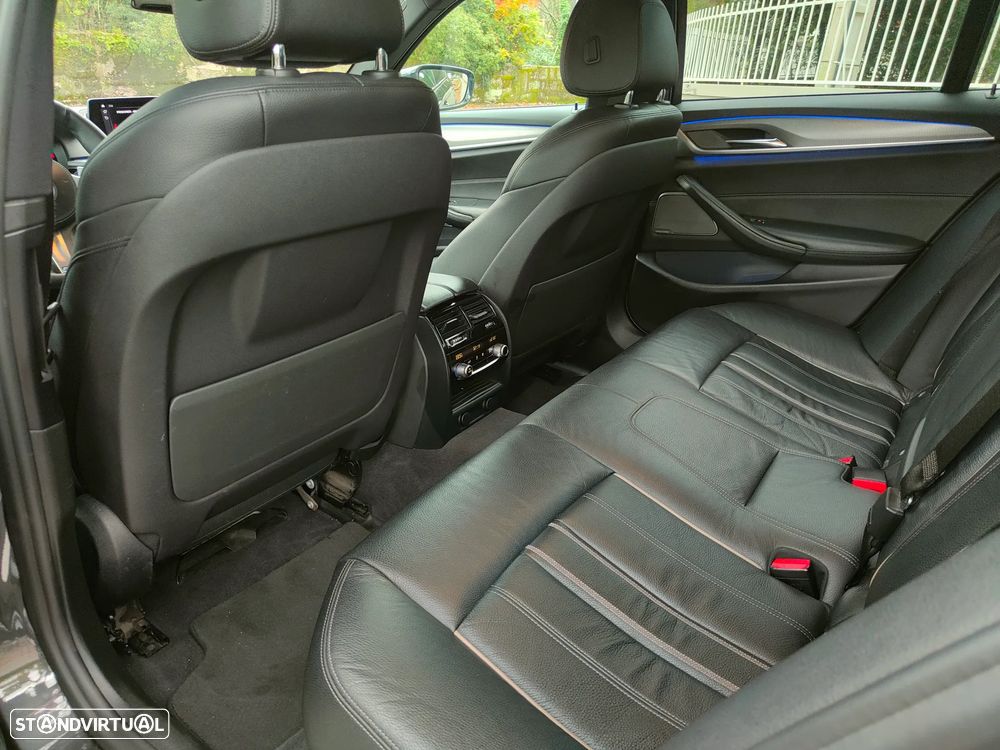 BMW 520 d ED Pack M - 8