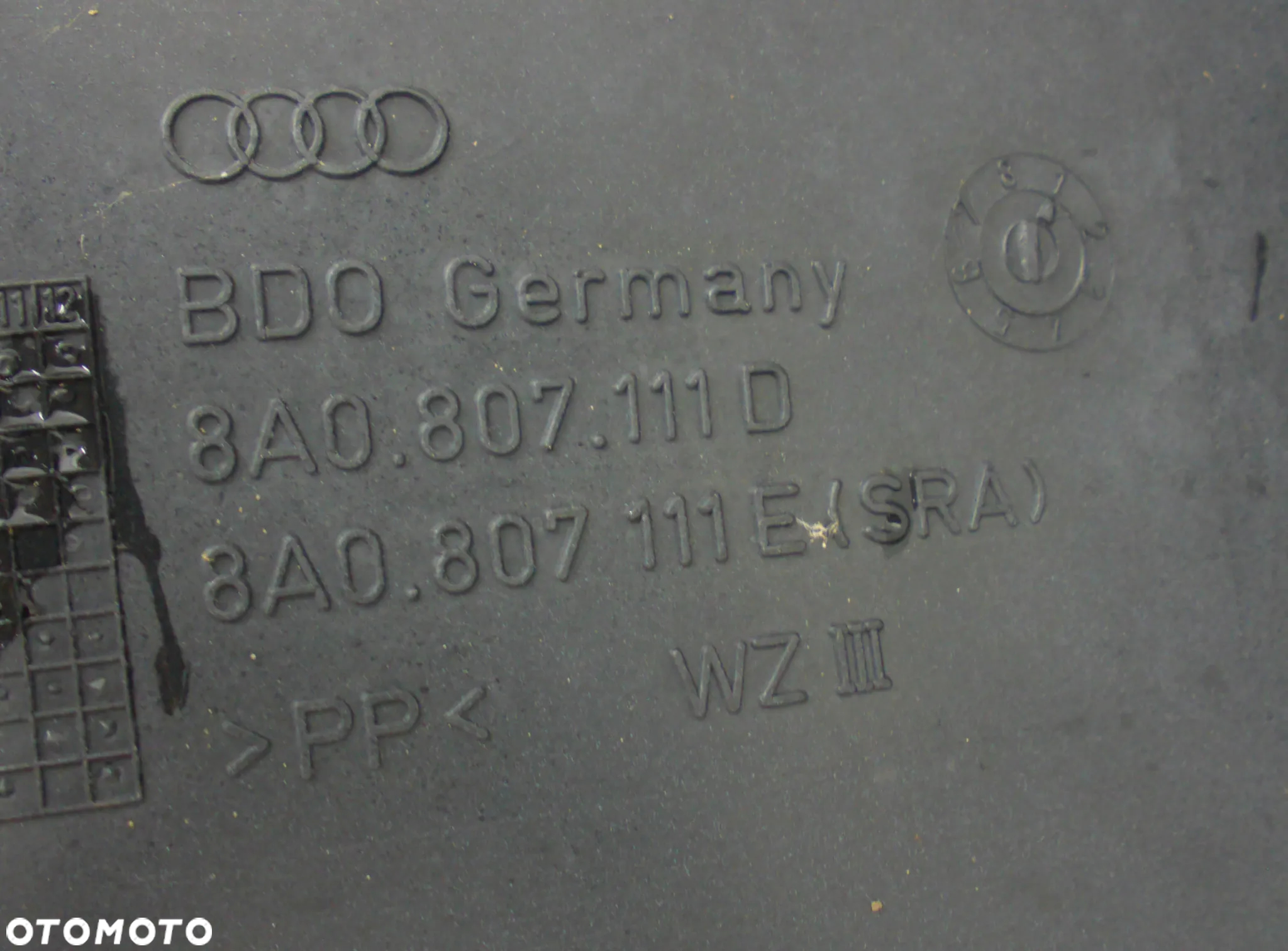 Audi 80 B4 Zderzak przód LZ4V - 13