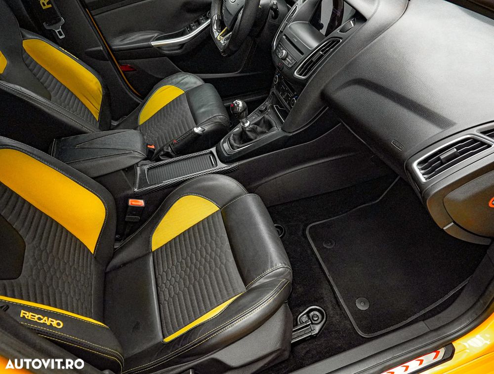 Ford Focus 2.0 EcoBoost ST mit Leder-Exclusiv-Paket - 14