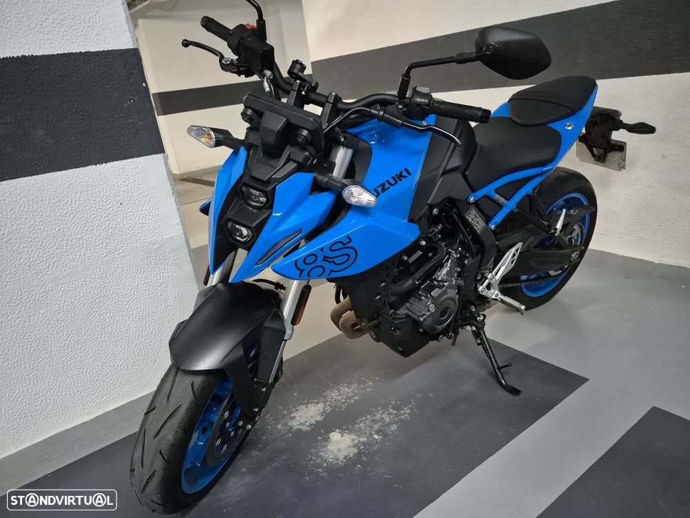 Suzuki GSX GSX 8S - 1