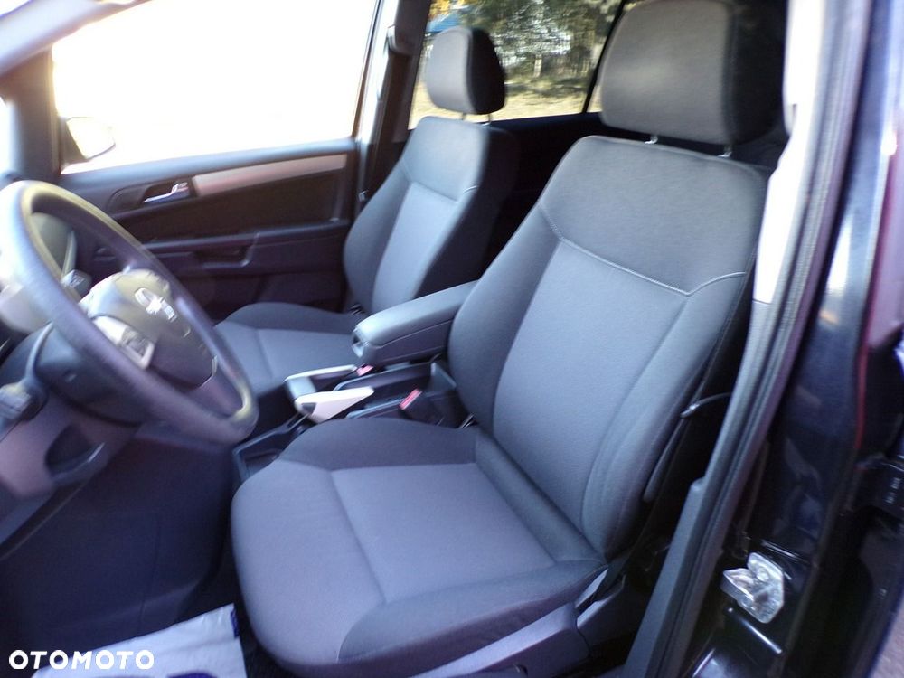 Opel Zafira - 31