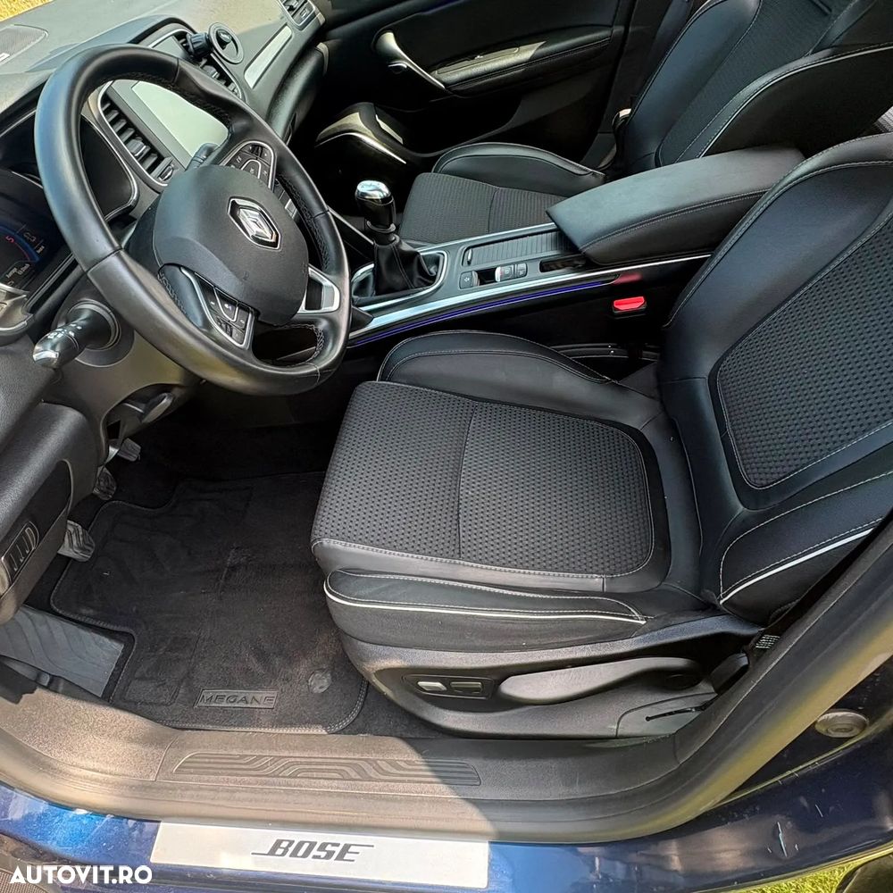 Renault Megane ENERGY dCi 130 BOSE EDITION - 28