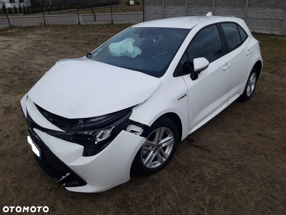 Toyota Corolla ver-1-8-hybrid-business-edition