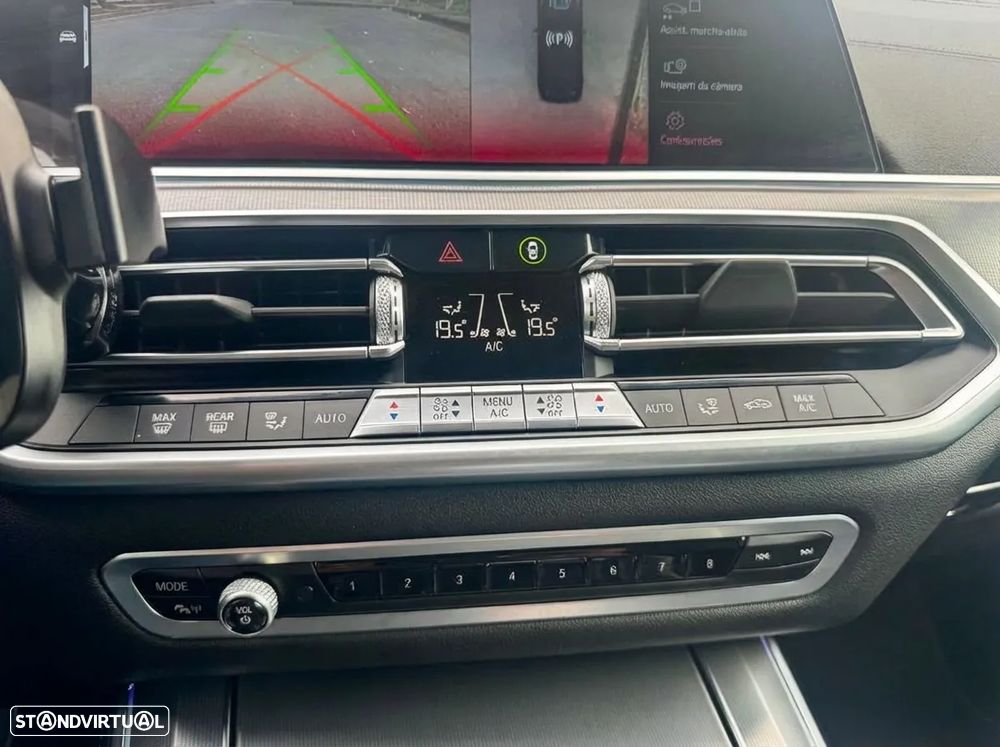 BMW X5 45 e xDrive Pack M - 24