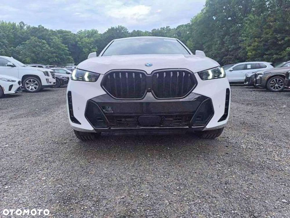 BMW X6 - 8