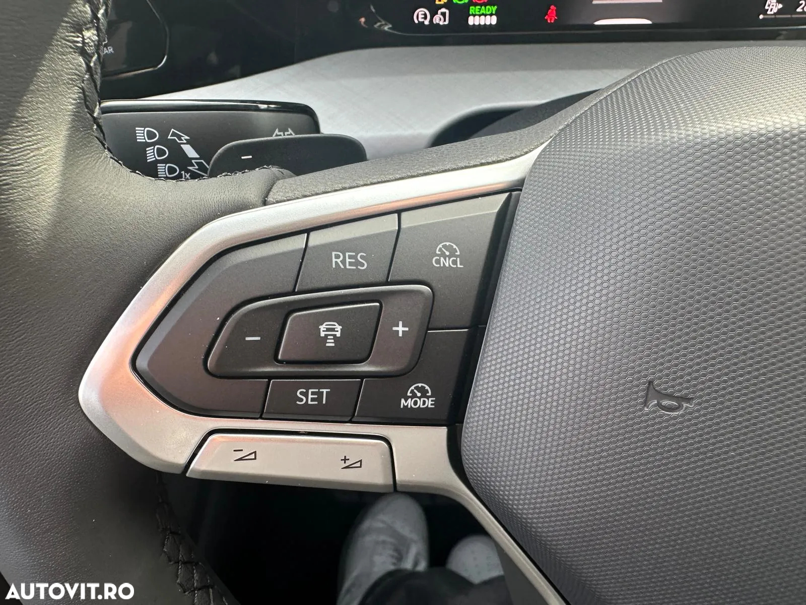 Volkswagen Golf 1.5 TSI eHybrid DSG PHEV Life - 17