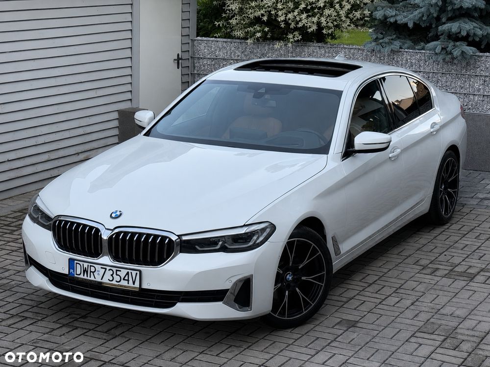 BMW Seria 5 520i mHEV Luxury Line sport - 9