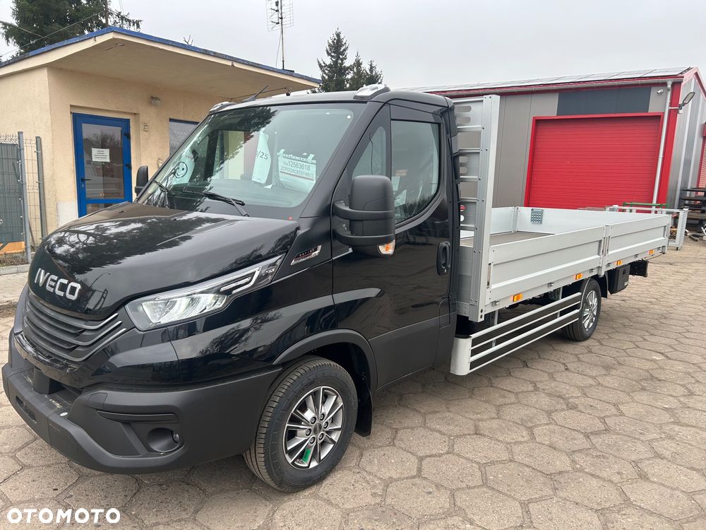 Iveco Daily 35S18 - 25